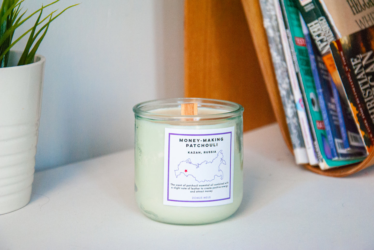 Moneymaking Patchouli Candle - Domus Meus Candles